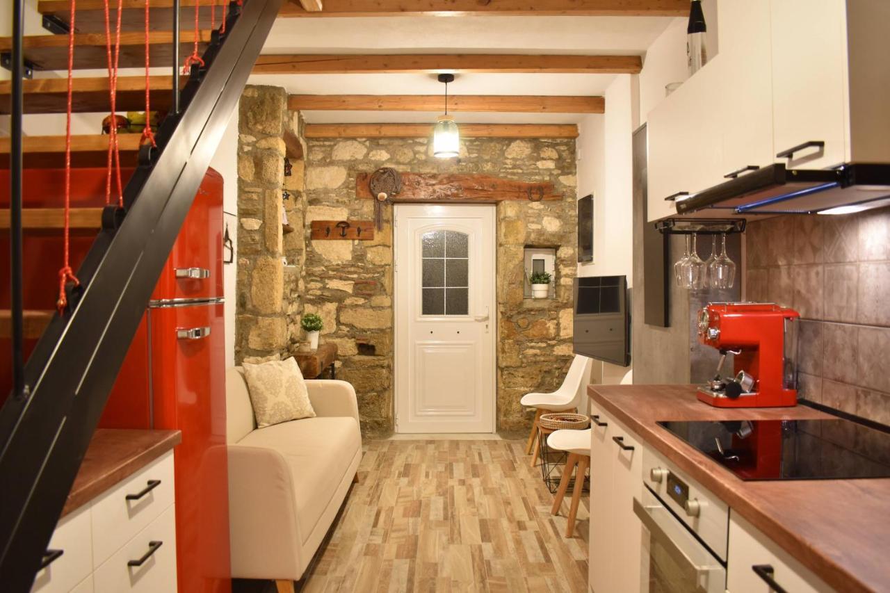 Magico Loft Daire Kalavárda Dış mekan fotoğraf